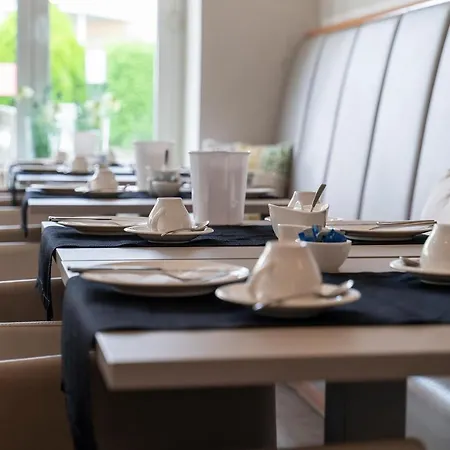 Hotel Boardinghouse By M&k