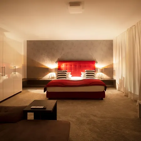 Hotel Boardinghouse By M&k