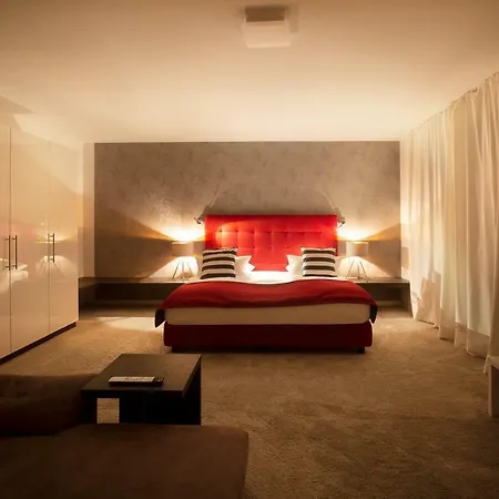 Hotel Boardinghouse By M&k