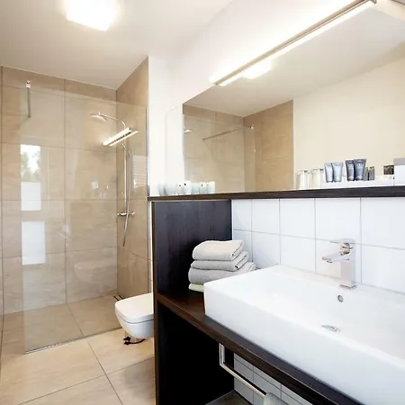 Boardinghouse By M&k - Am Park - Fahrradfahrer Welcome! 3*